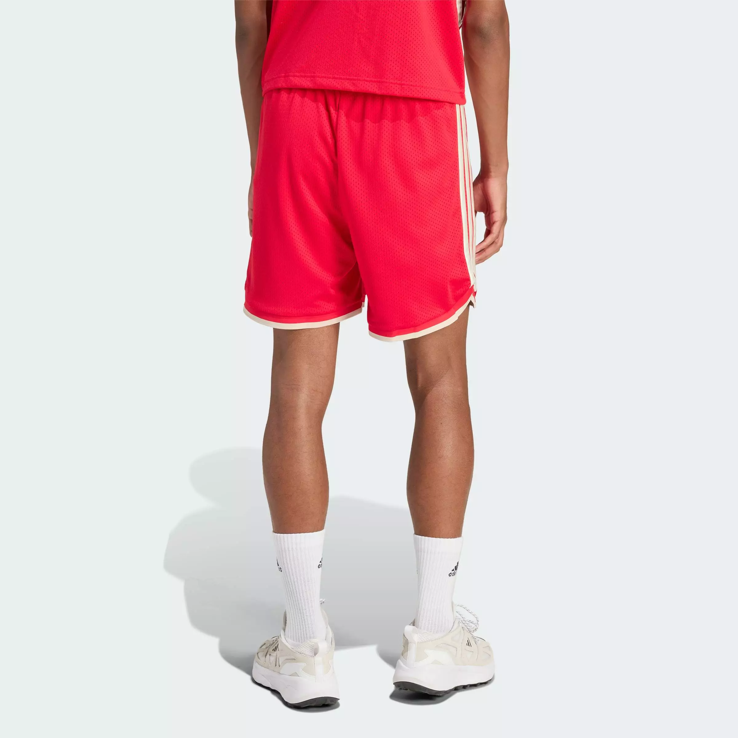Lifestyle STADIUM MESH SHORTS Men Red JZ6857