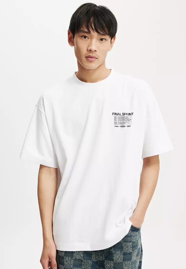 Box Fit Graphic T-Shirt