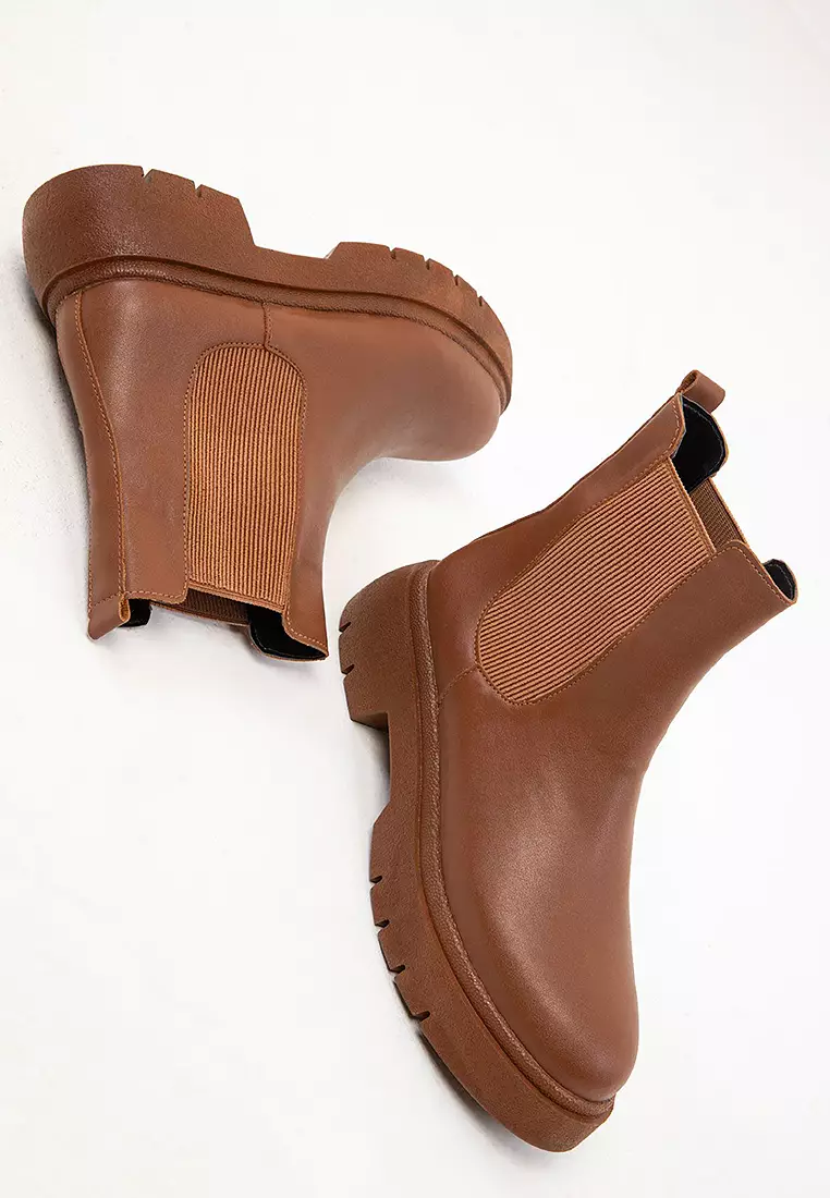Classic Chelsea Boots