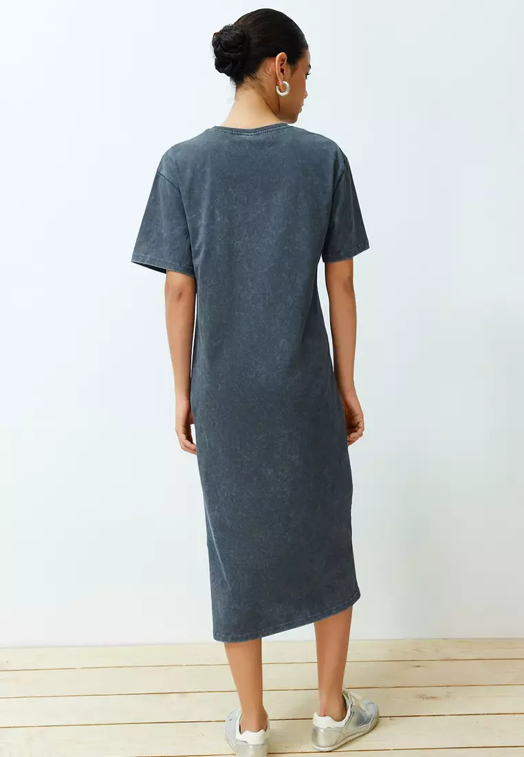 Midi T-Shirt Dress