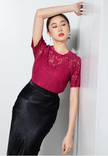 ZALORA OCCASION red 2-in-1 Short Sleeves Lace Top 9FE52AA6A356F0GS_1