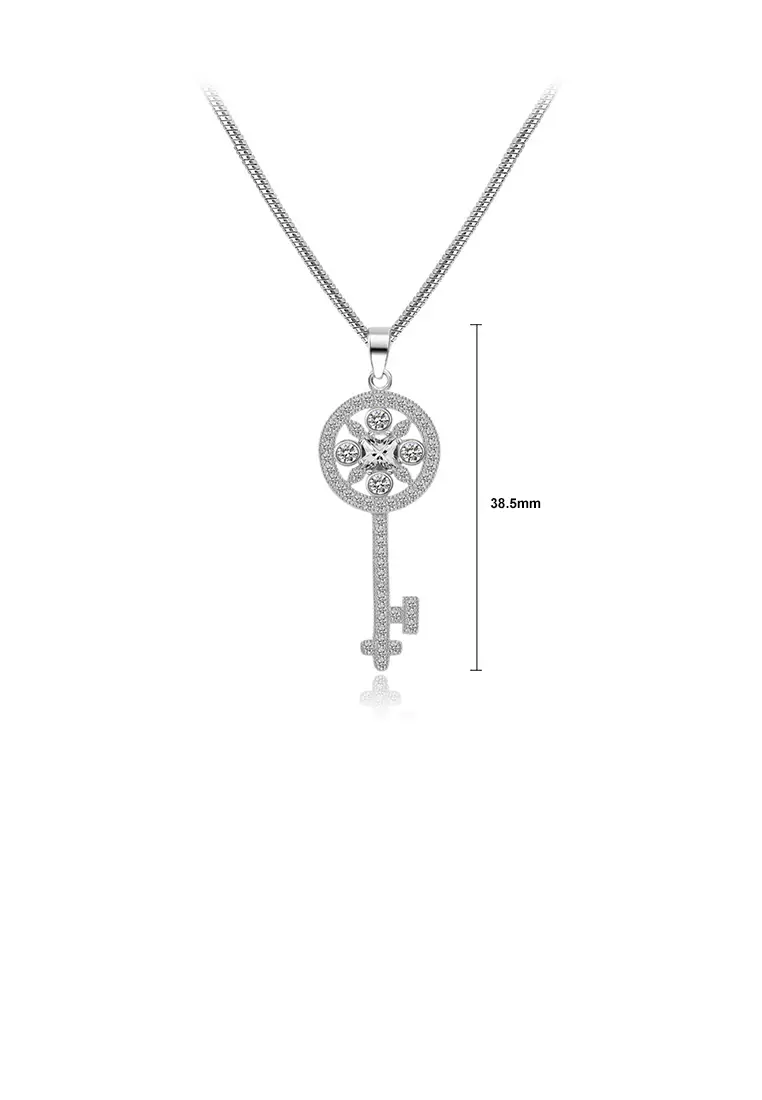 Fashion and Elegant Pattern Key Pendant with Cubic Zirconia and Necklace