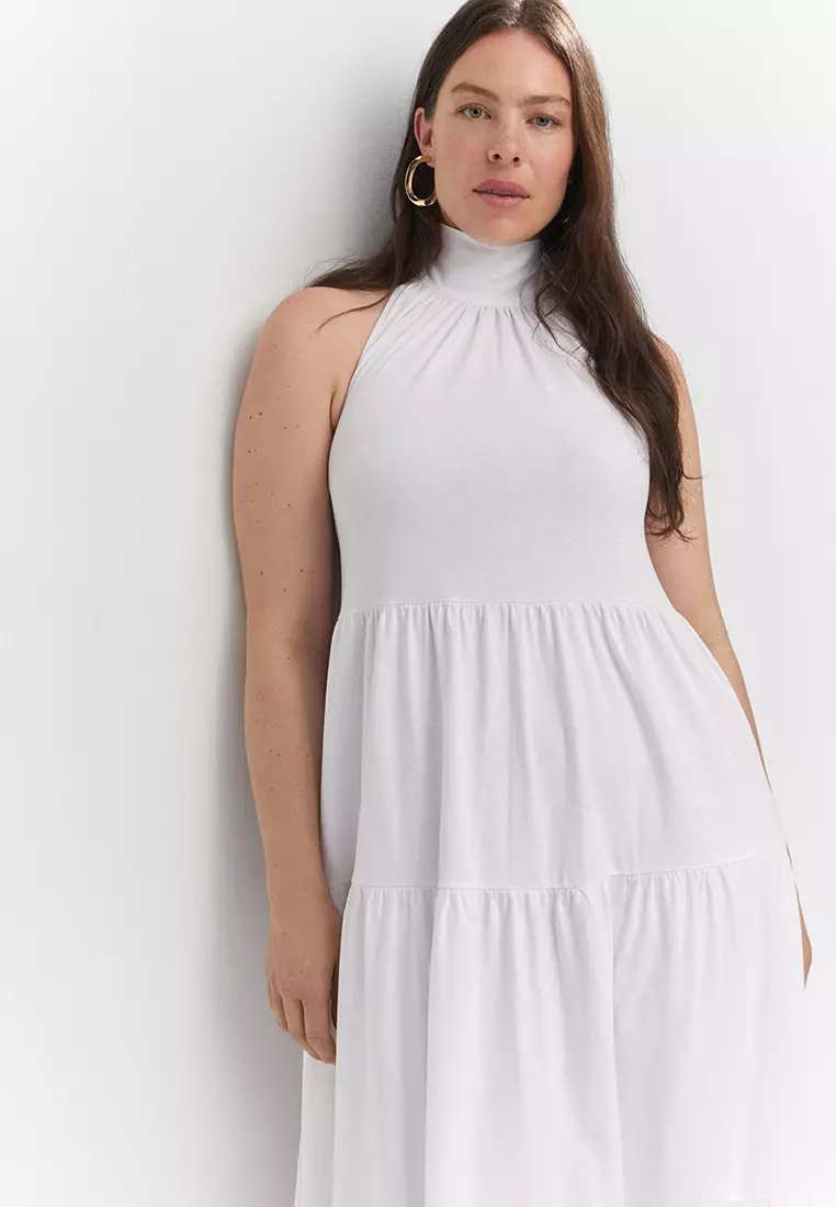 White skater sale dress plus size