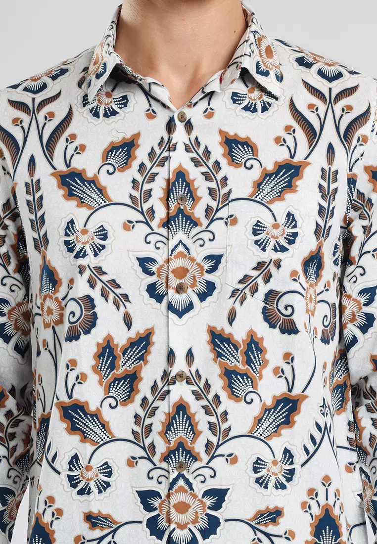 MANZONE - Kemeja Batik Lengan Panjang Manzone Kundala 03 - Beige Warna Beige
