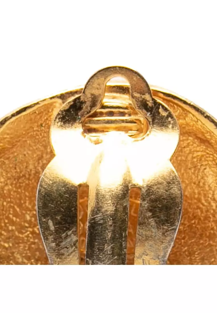 Pre-Loved Chanel Cc Quilted Gold Plated Round Clip On Earrings