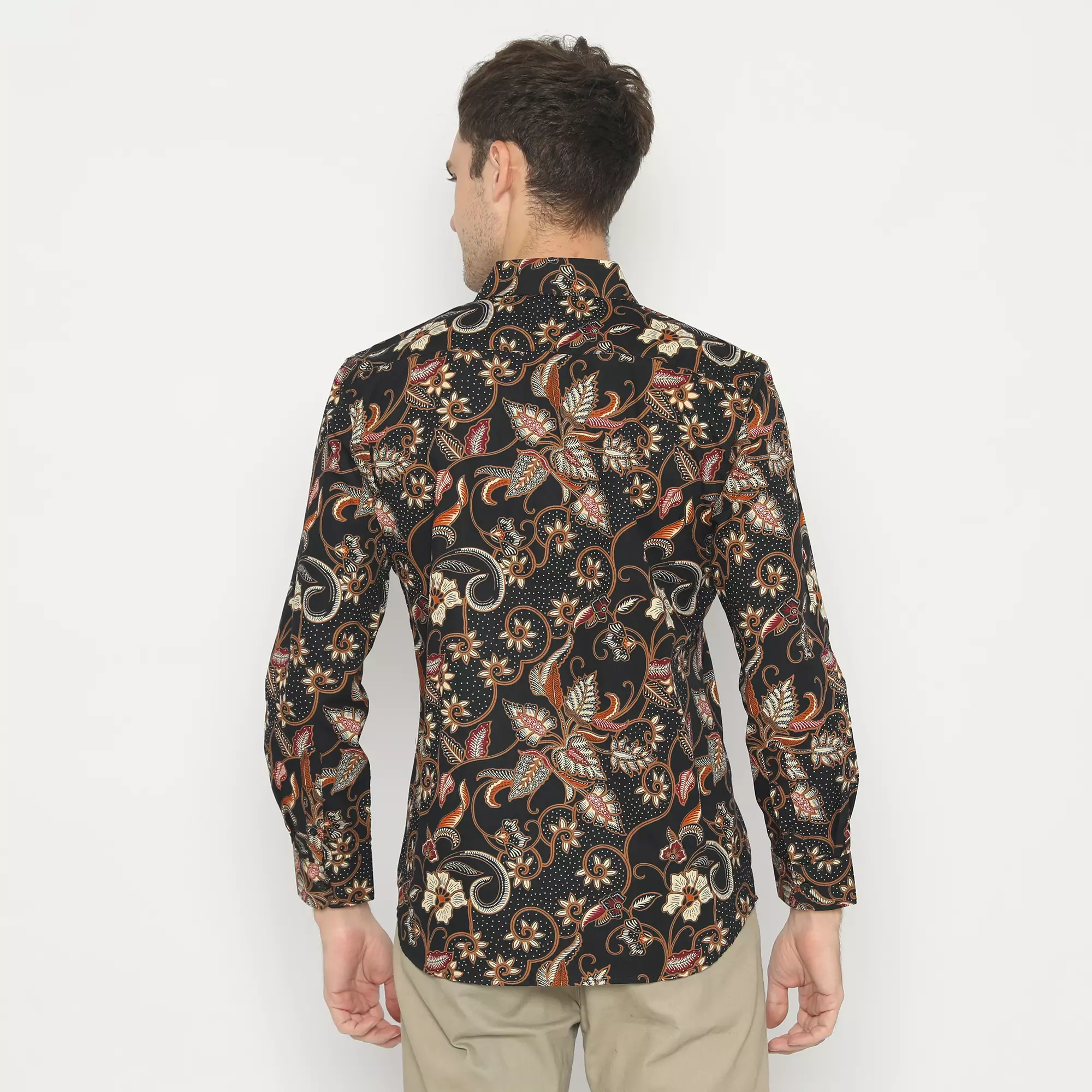 Platini Kemeja Batik Pria Lengan Panjang Katun Hitam 460529