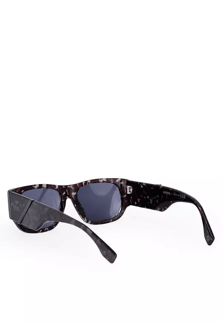 Diagonal Sunglasses (tr)