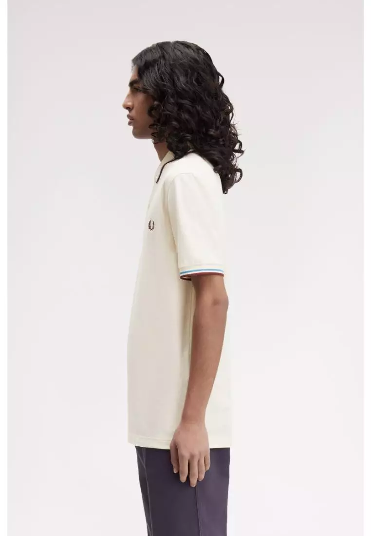 Fred Perry M3600 Twin Tipped Fred Perry Shirt (Ecru / Court Blue / Oxblood)