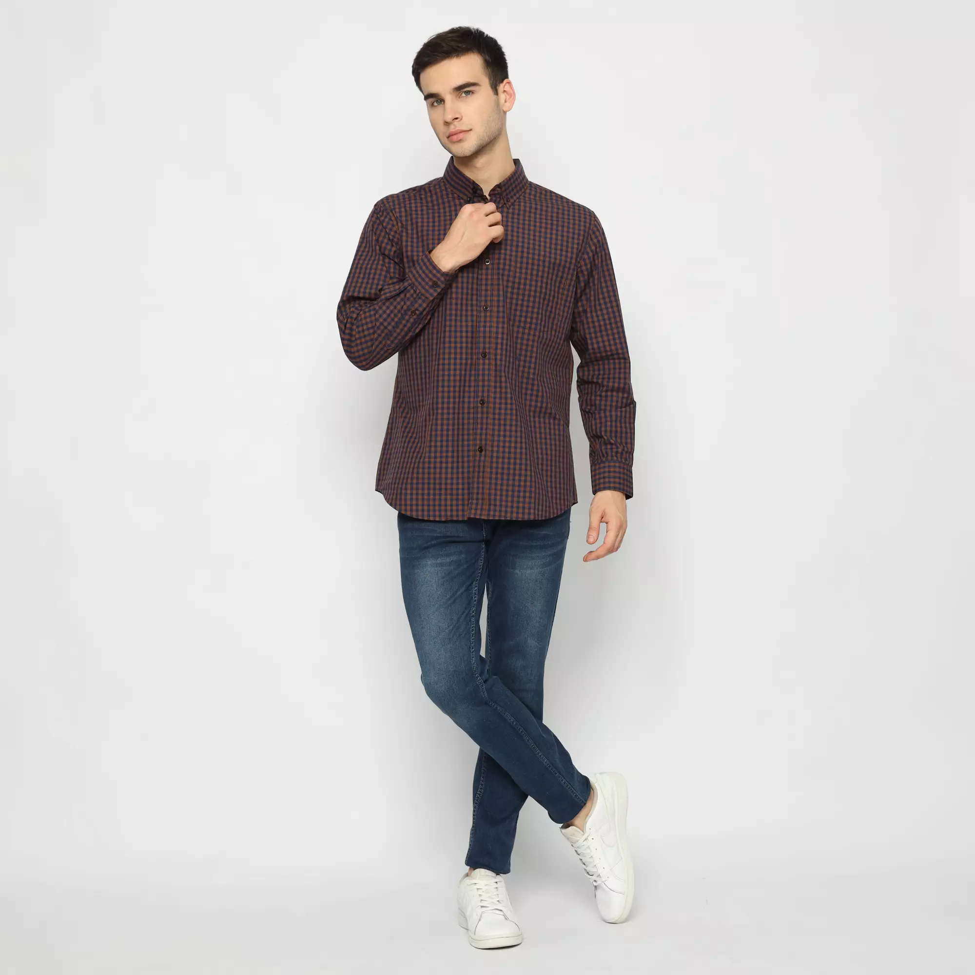 Platini Kemeja Pria Lengan Panjang Katun Coklat 76344