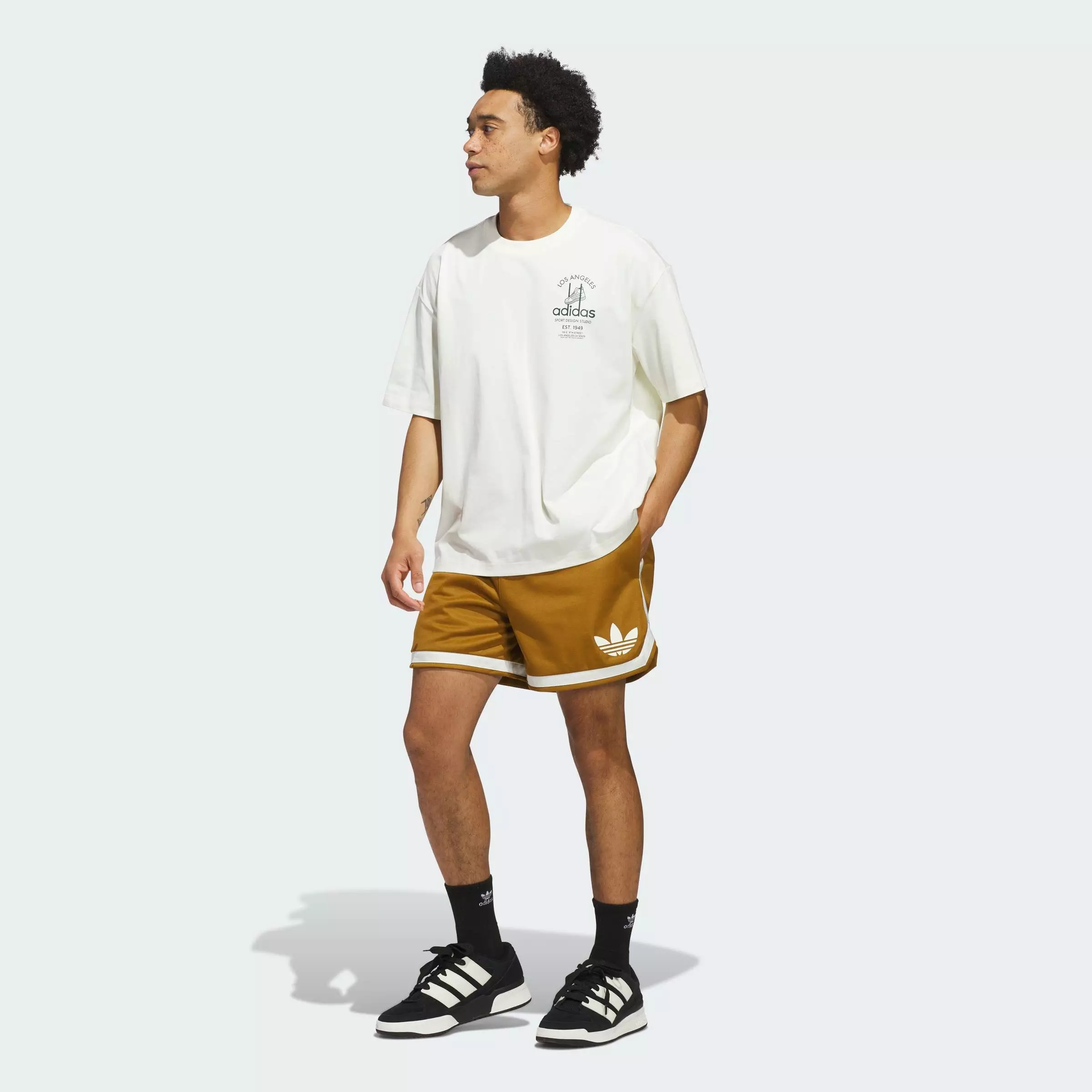 Basketball Sports Design GFX Tee Unisex Beige JW6643