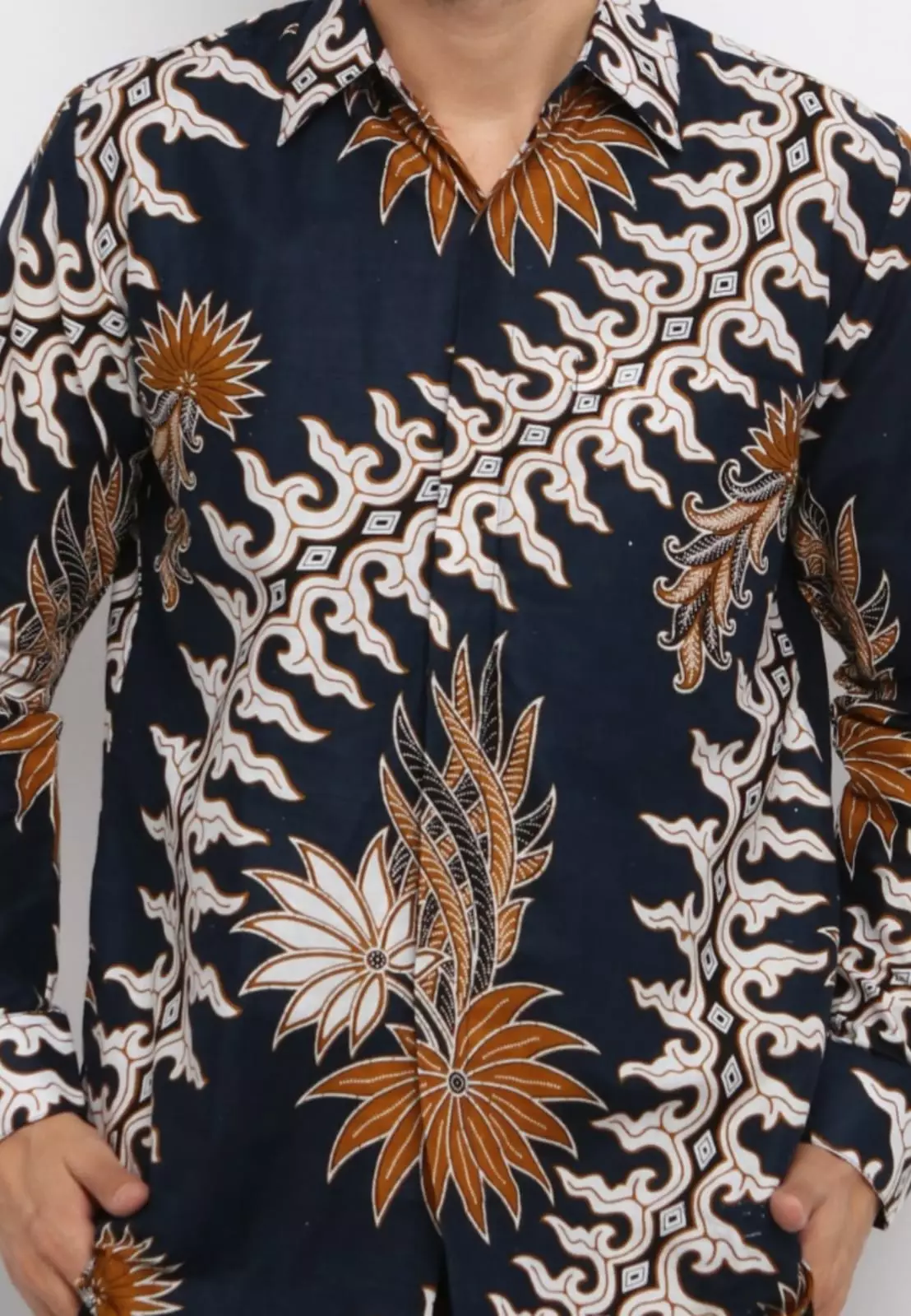 Salya Navy Kemeja Batik Pria Premium Slimfit Modern Lengan Panjang