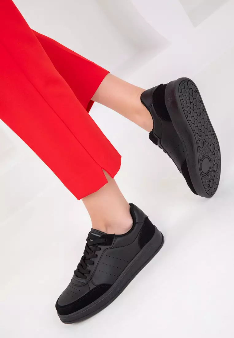 Casual Sneakers