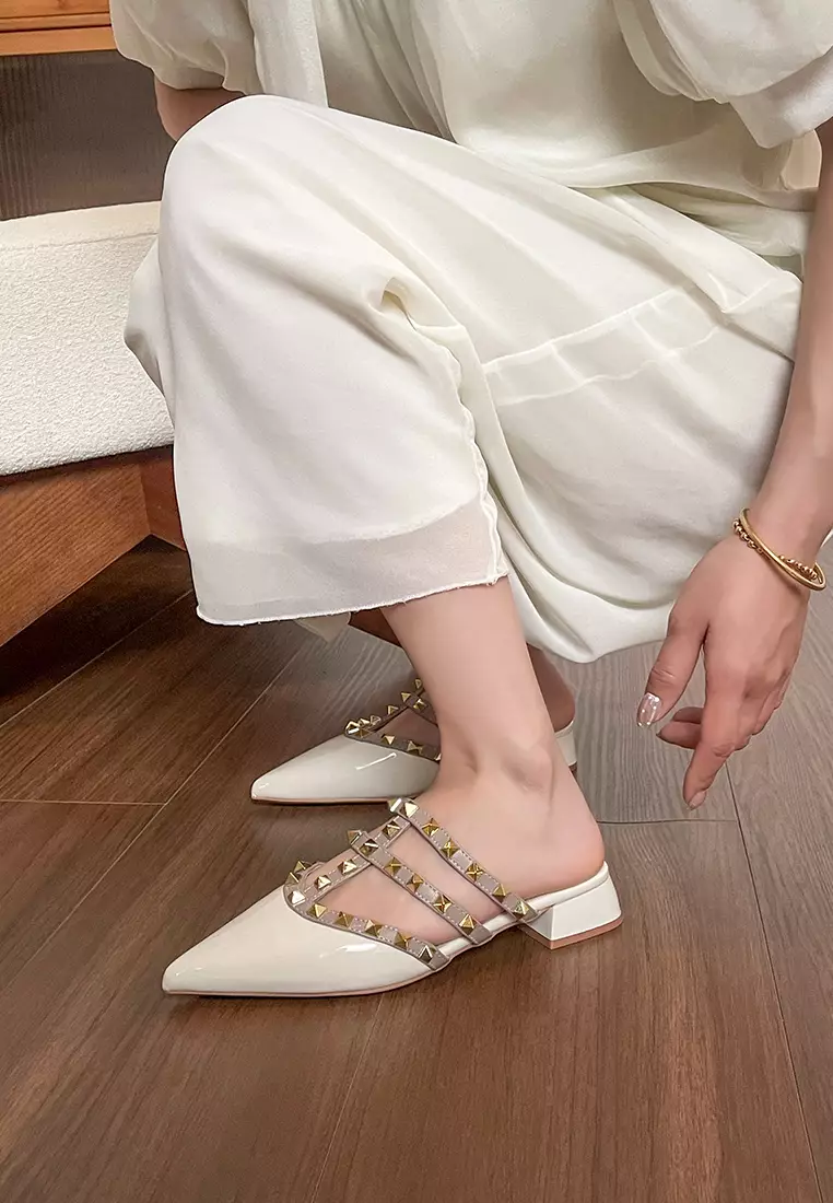 4CM Rivet Strap Mid Heel Shoes WW6163-3