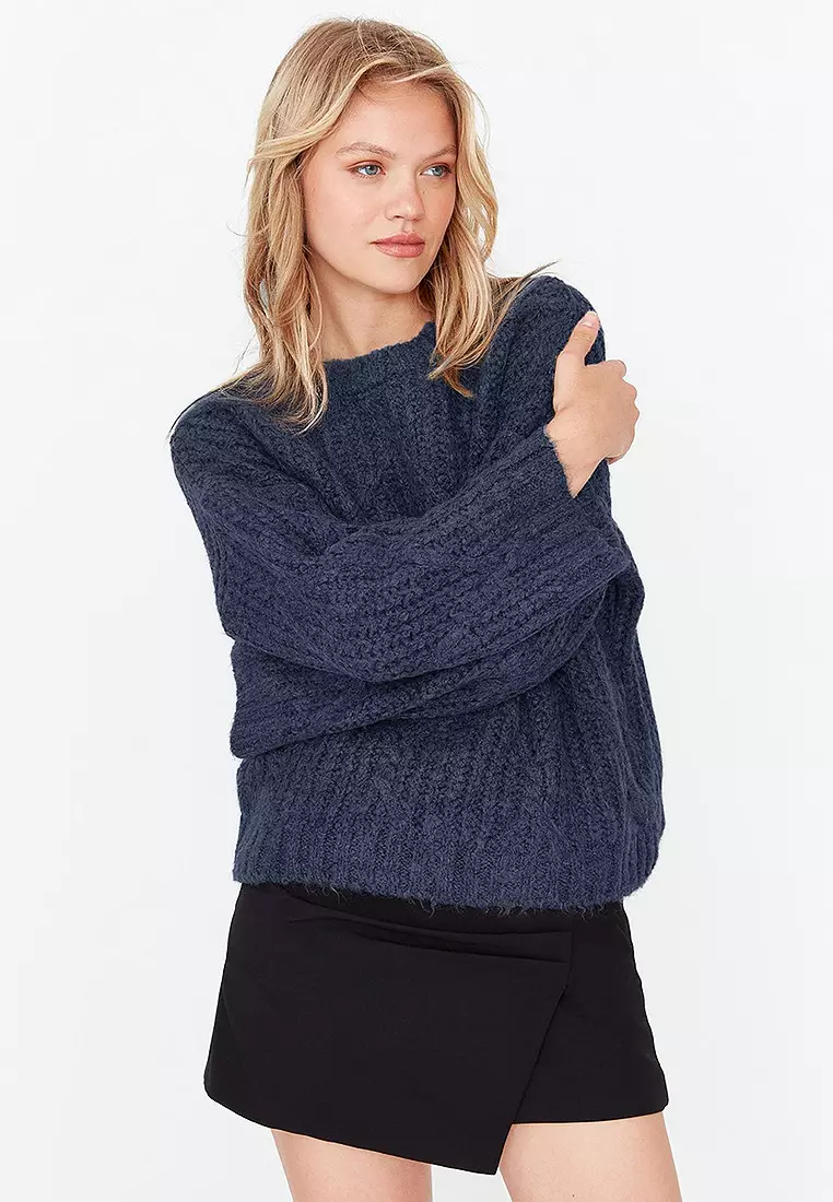 Wide Pattern Soft Texture Knitwear Sweater