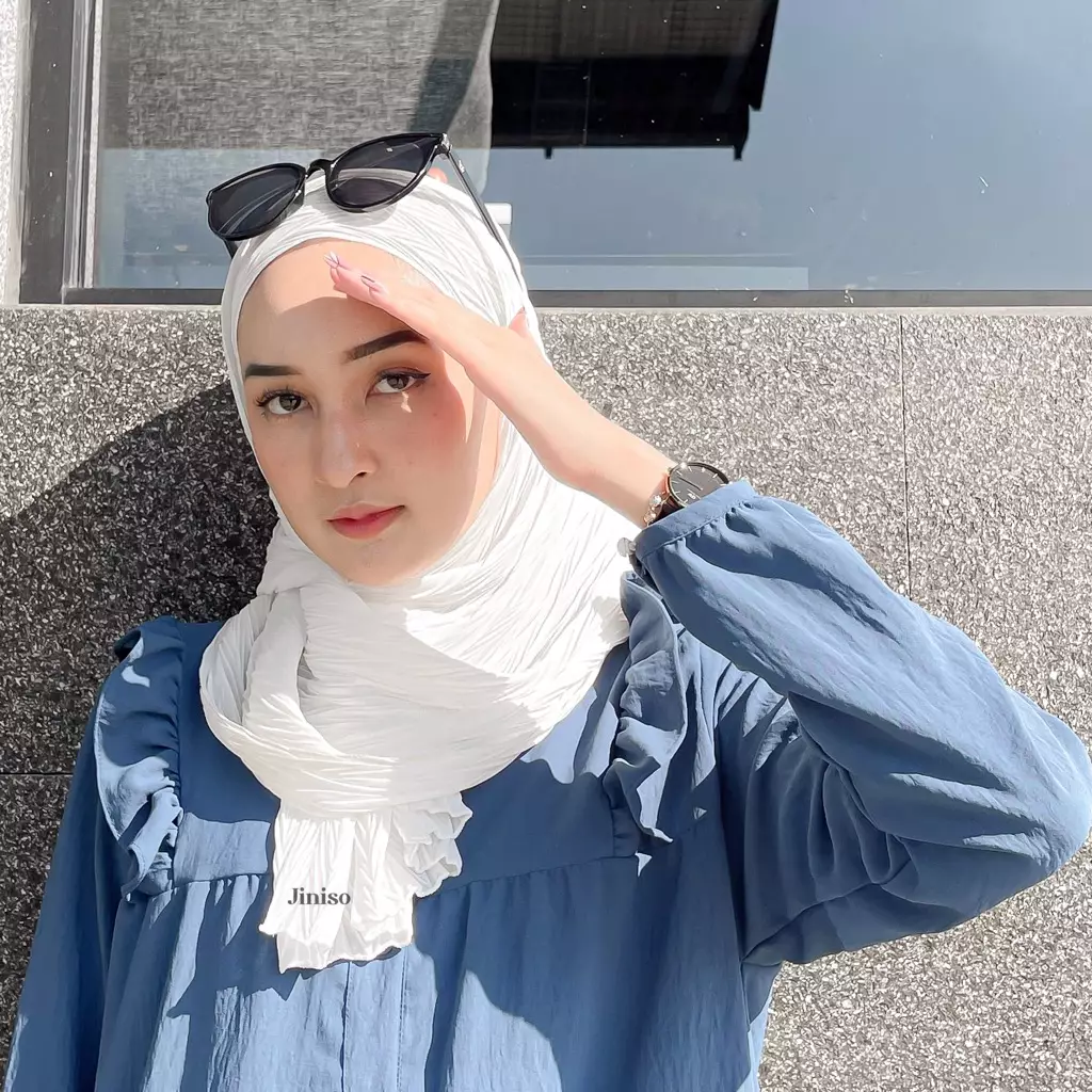 AURA Active Hijab Pashmina Flowy Plisket Breeze