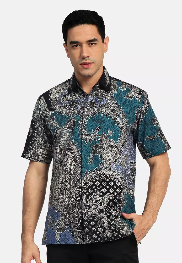 Hem Capella Lengan pendek Slimfit