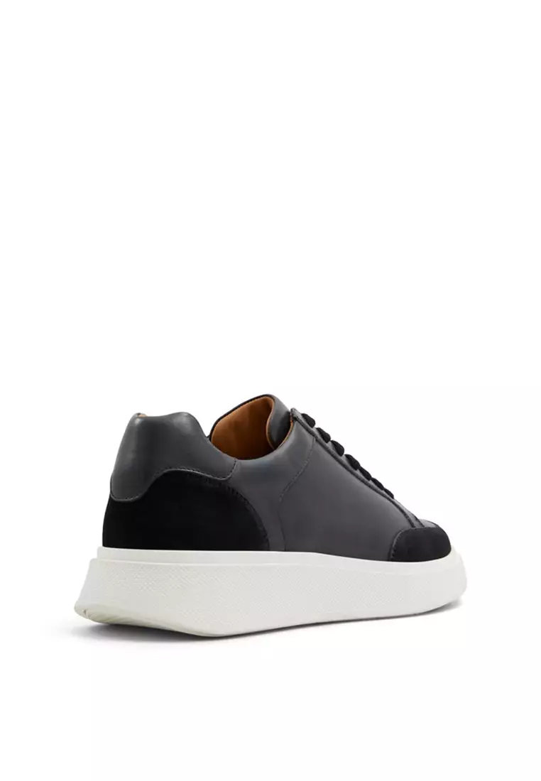 Jared Sneakers