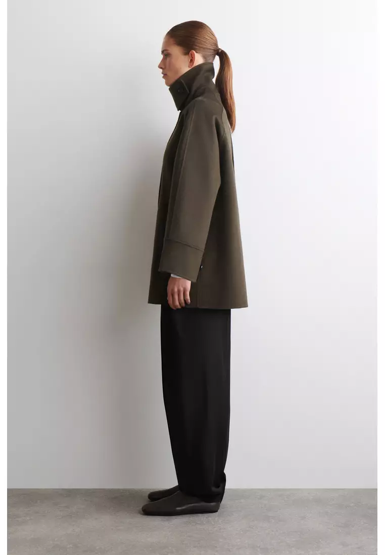 FUNNEL-NECK DOUBLE-FACED WOOL SHORT COAT