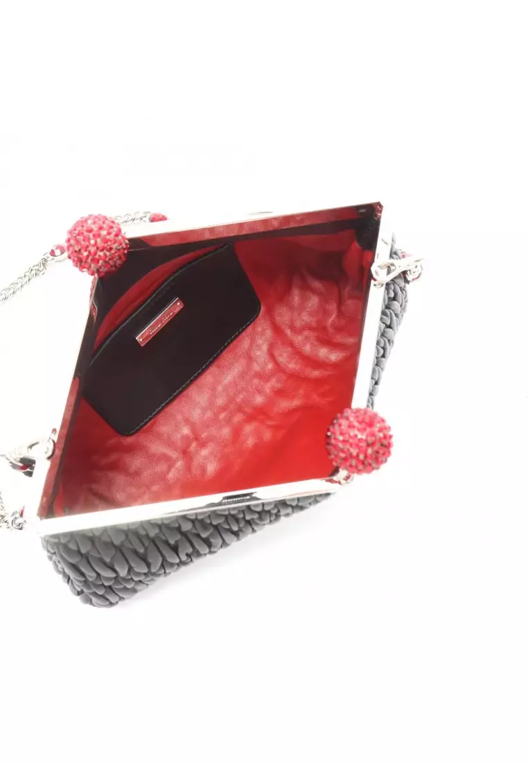 Pre-Loved MIU MIU matelasse chain shoulder bag leather black Valentine's Day Limited clasp