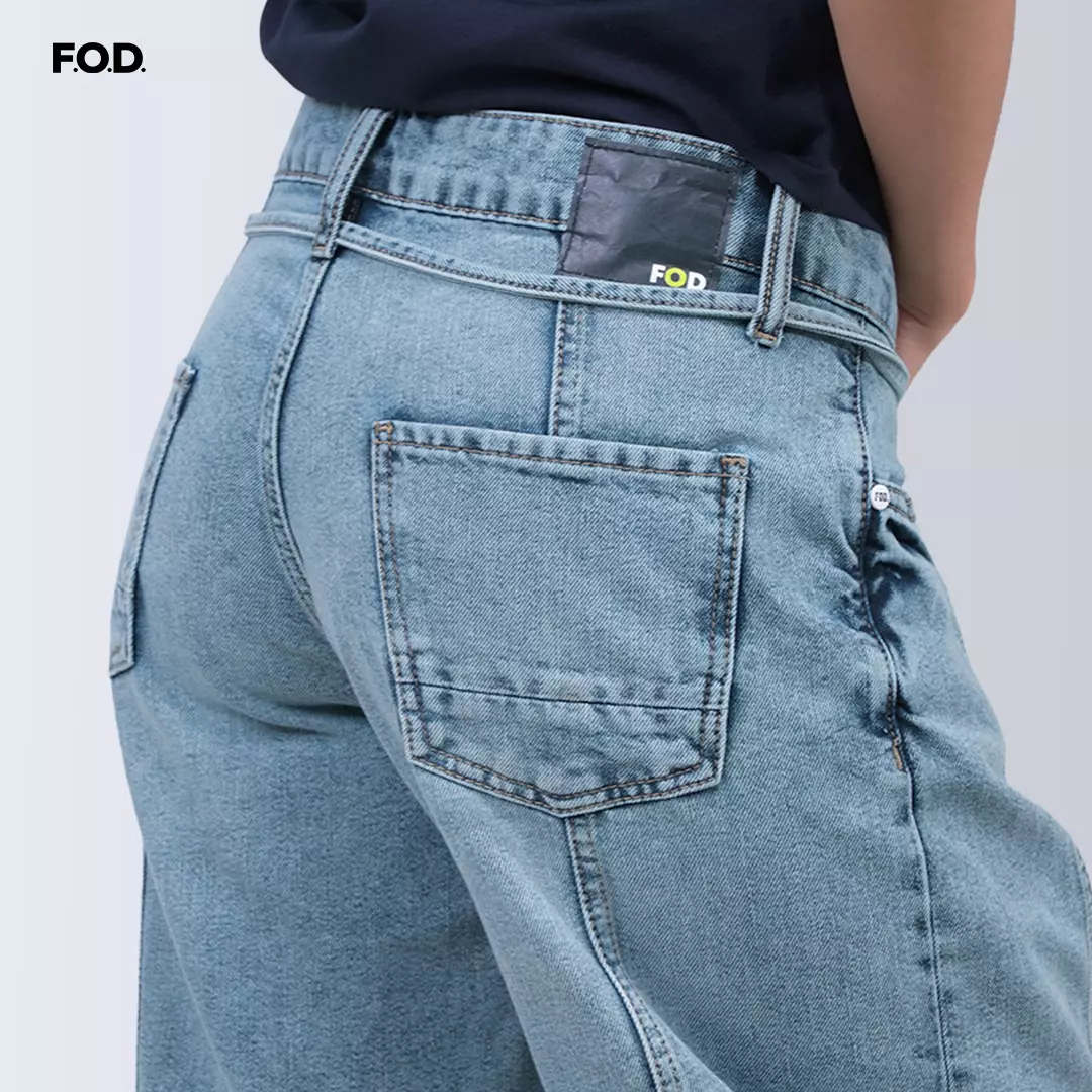 Celana Jeans Wanita Ginna Light Blue