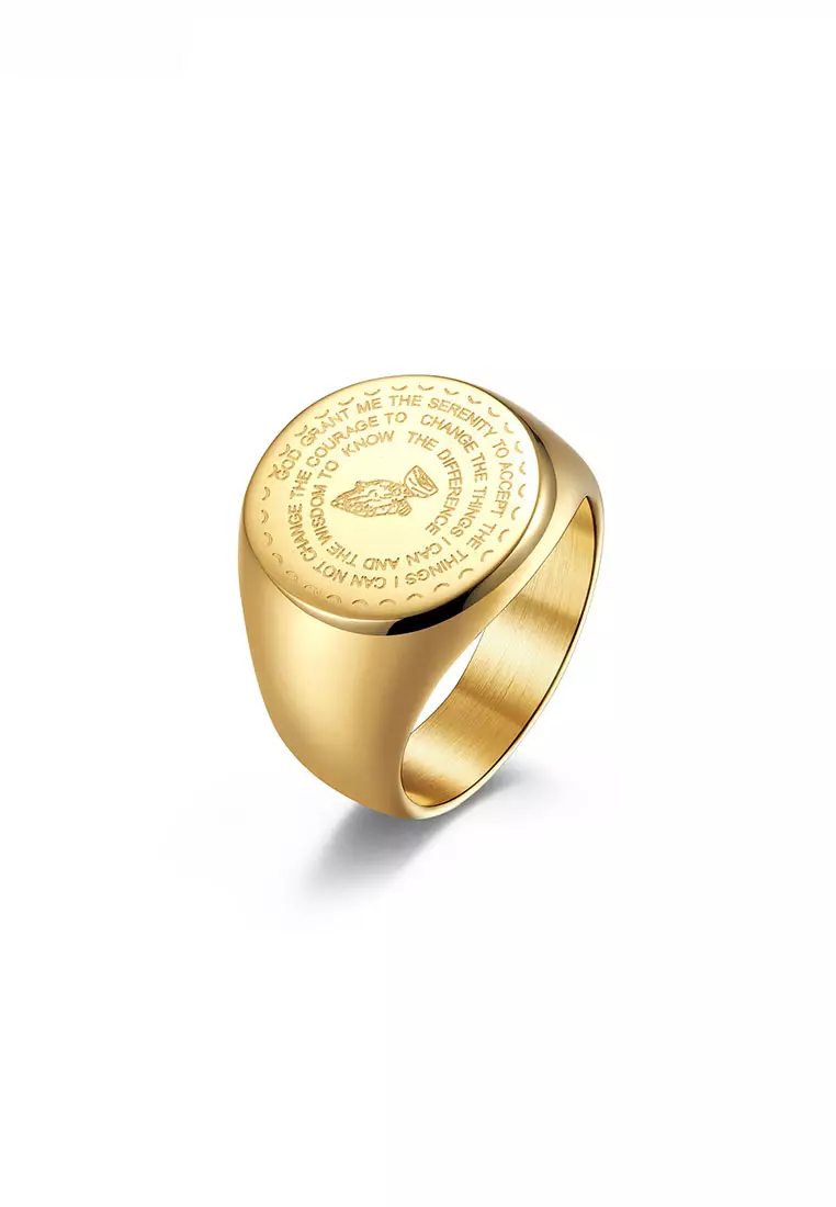 Gold praying deals hands ring