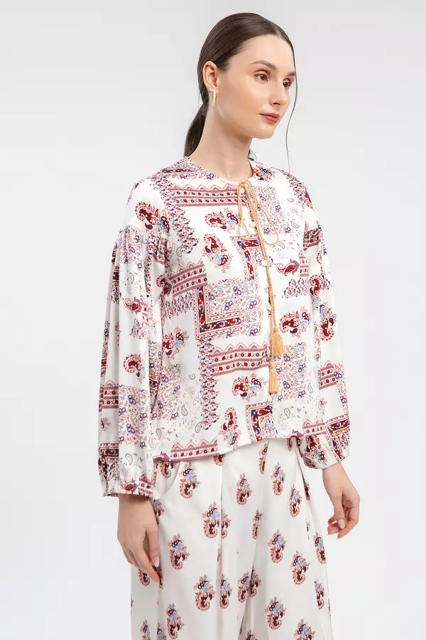 MINIMAL - Zhevina - Blus Lengan Balon Motif Paisley - Off White Colour Offwhite