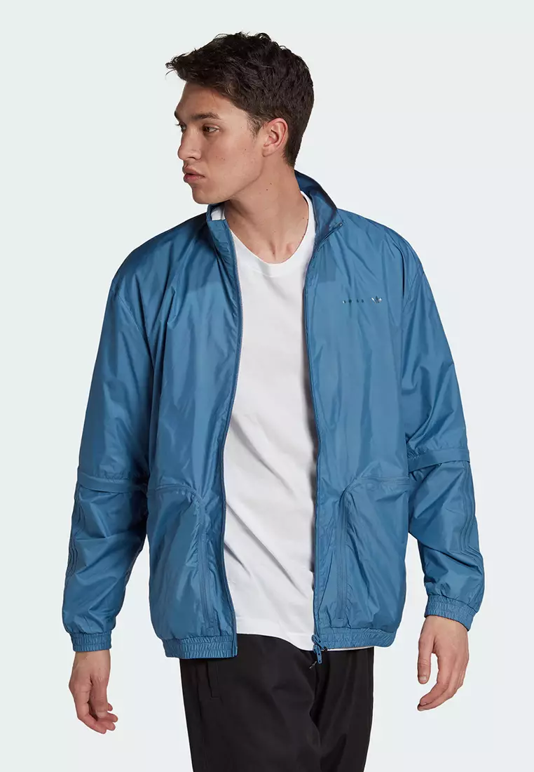 men's blue windbreaker jacket