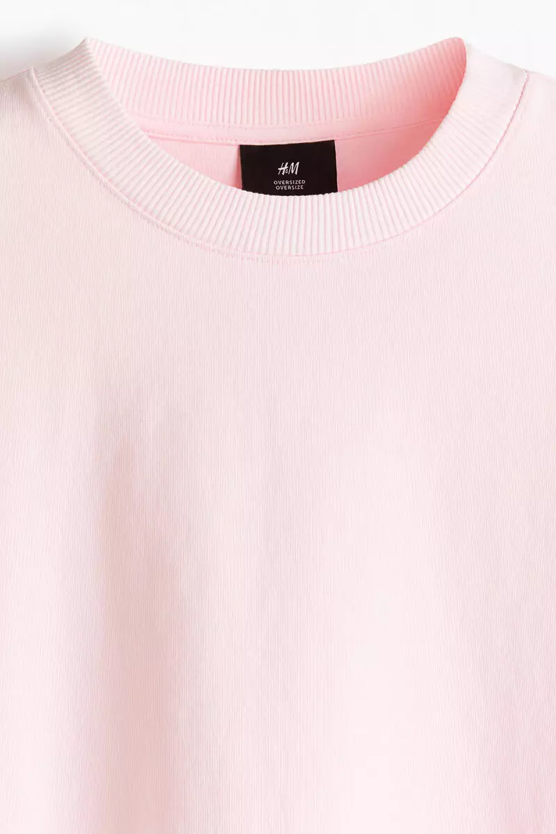 Oversized Fit Boxy-style t-shirt