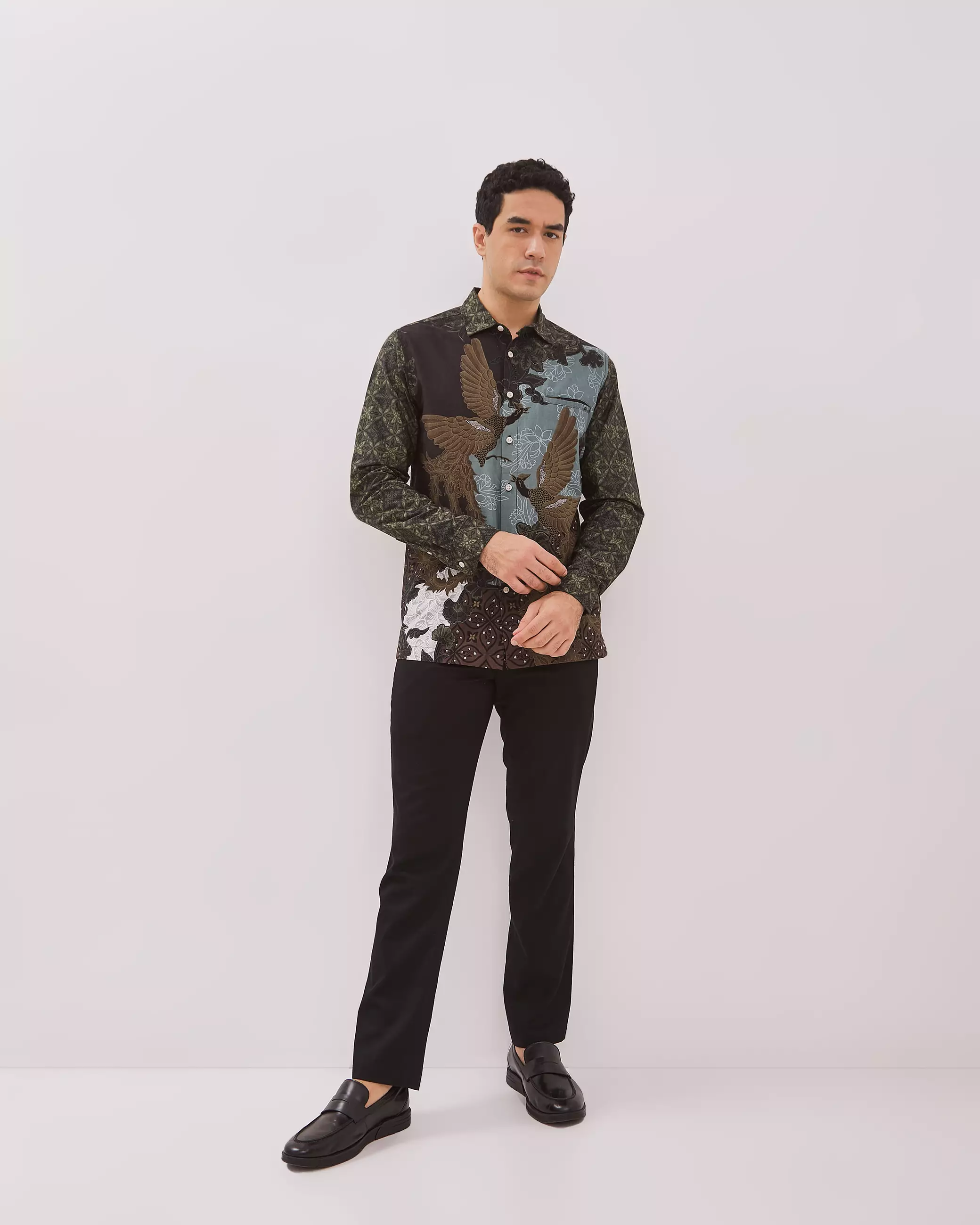 AMK Kemeja Batik Pria Lengan Panjang SHB Banjarejo Ls Black