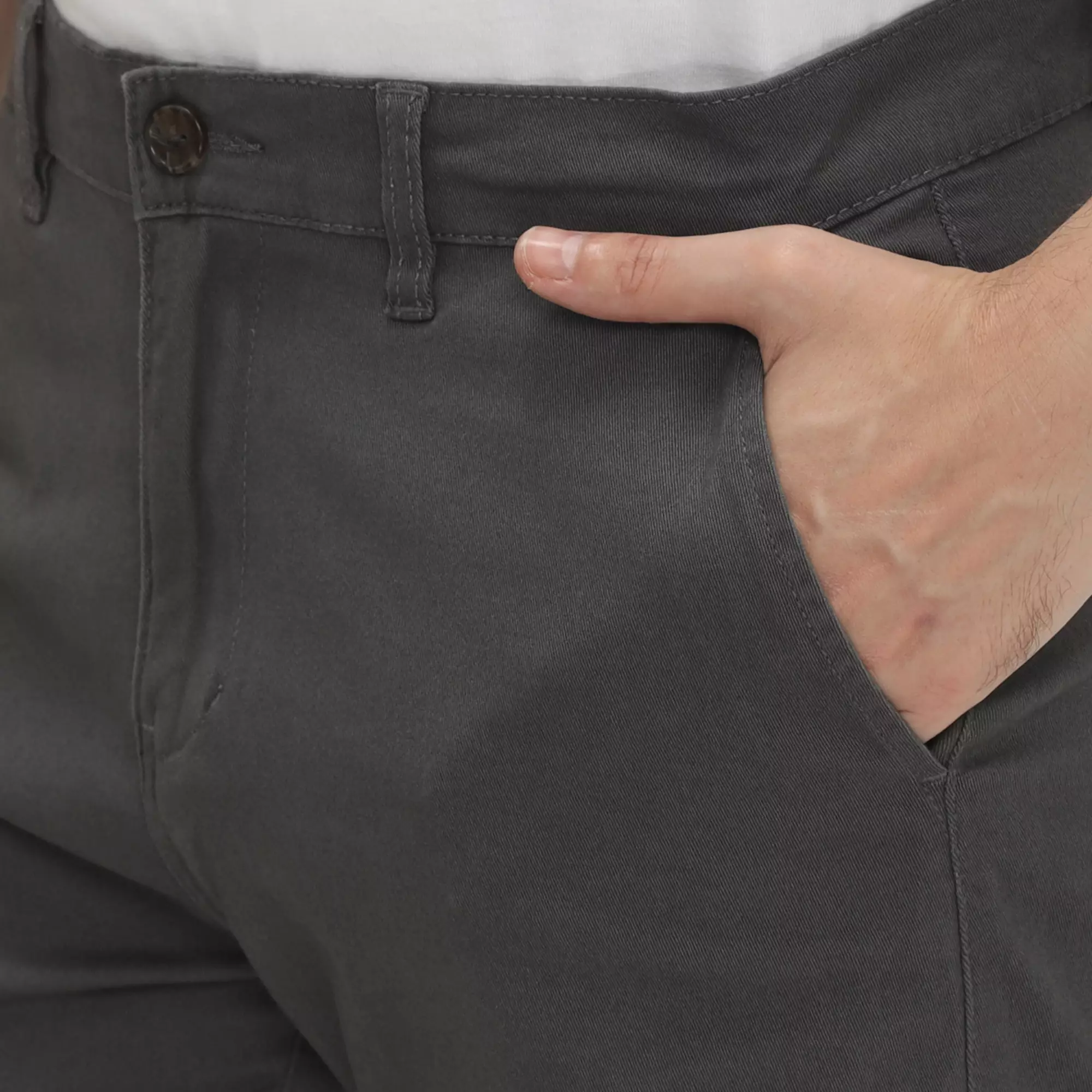 Platini Celana Pendek Chino Katun Dark Grey 5370.51