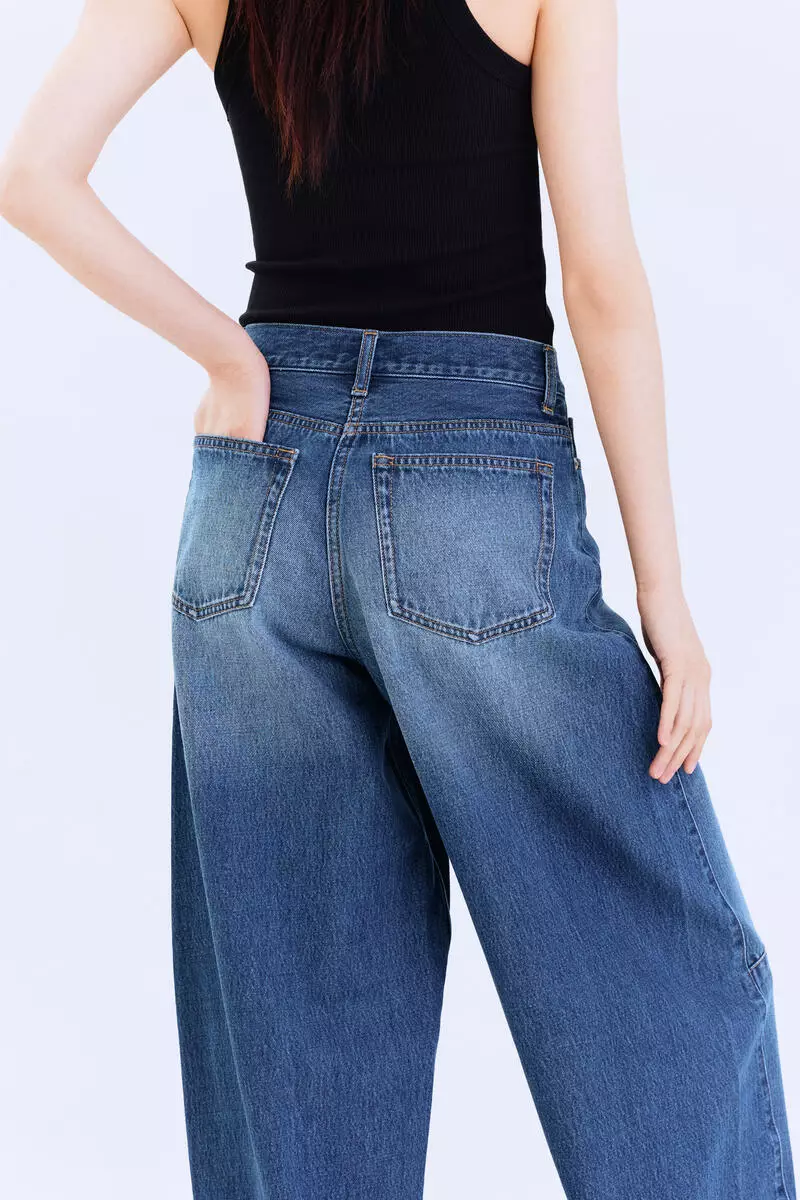 Barrel Jeans