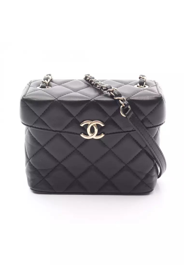 Pre-Loved Chanel matelasse Small Box chain shoulder bag lambskin black gold hardware