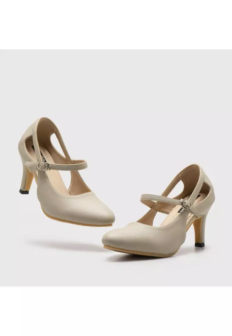 Decimal Heels Creamy
