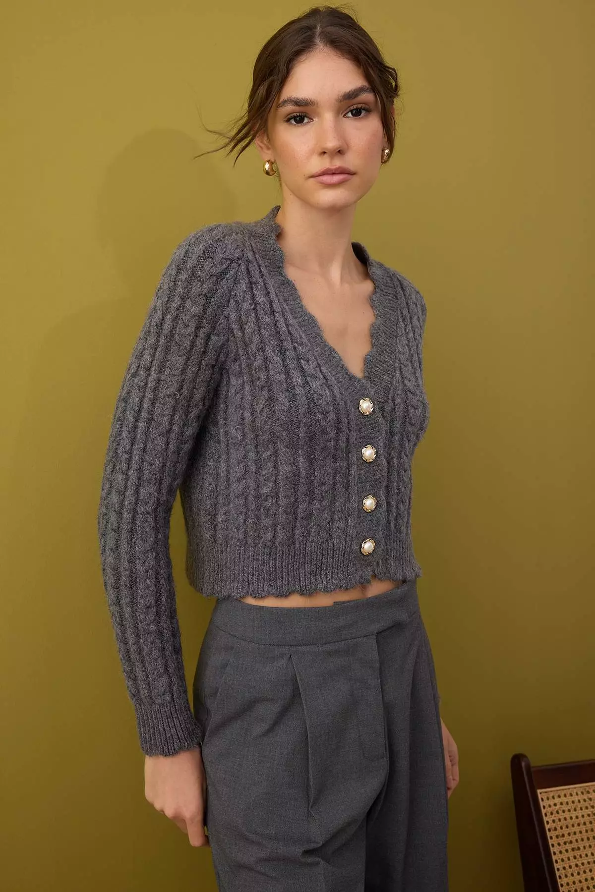 Anthracite Soft Textured Pearl Button Detailed Crop Knitwear Cardigan Twoaw26Hi185