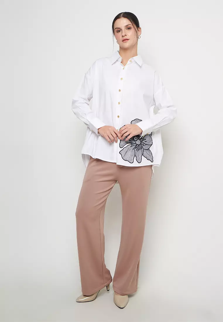Kamilaa by Itang Yunasz Kemeja Victoria White
