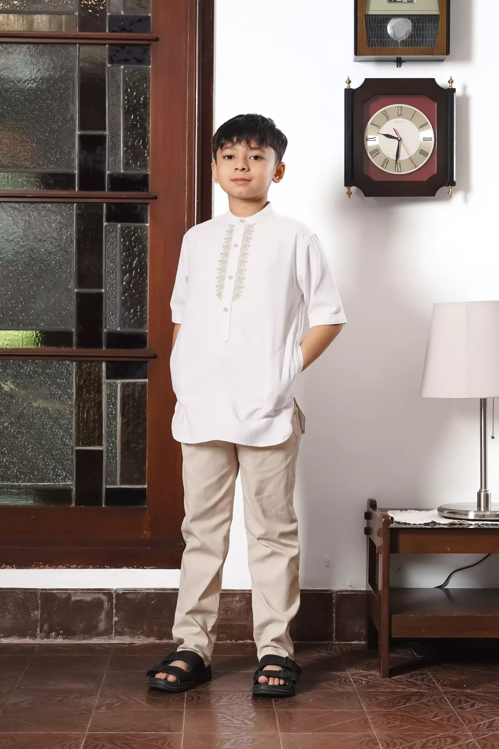 AMK Sarimbit Keluarga Set Bakhati Series White Junior Koko anak