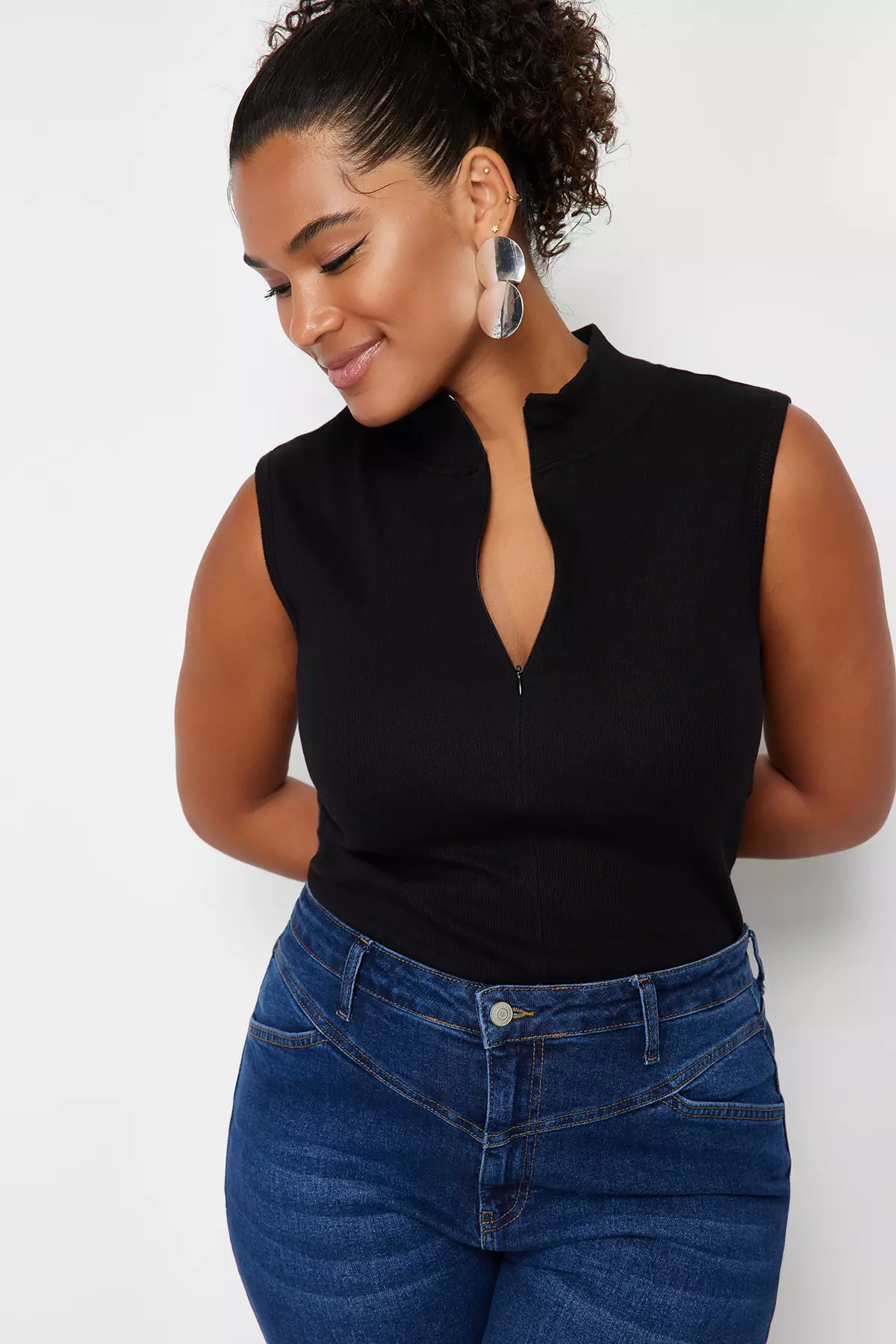 Plus Size Sleeveless Blouse