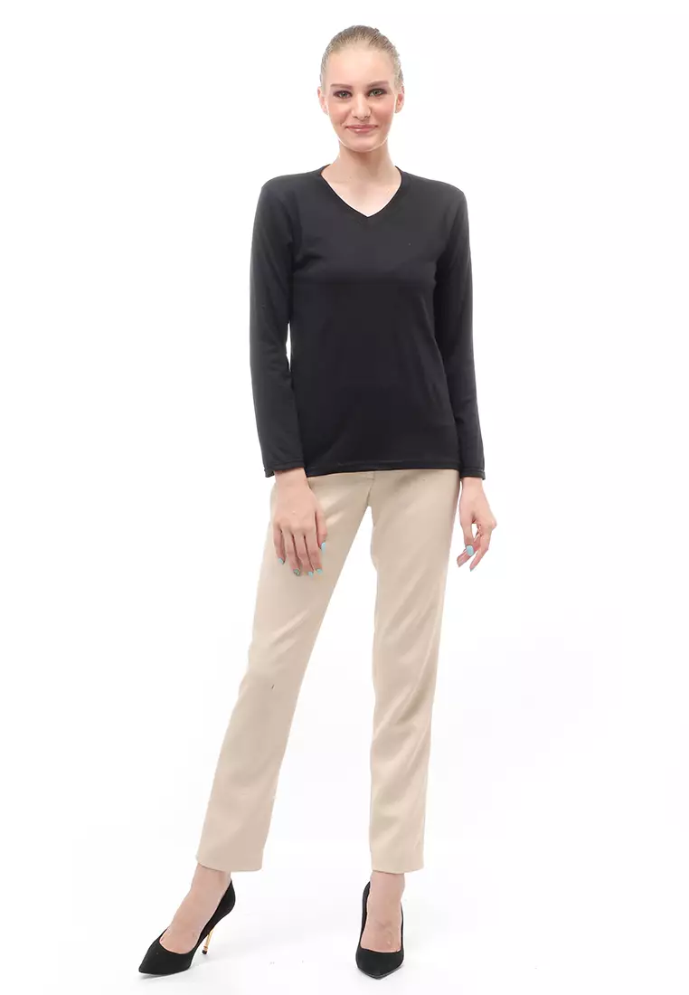 Kaos Polos Atasan Wanita V-Neck Lengan Panjang Design Simple Relaxed Fit - Hitam