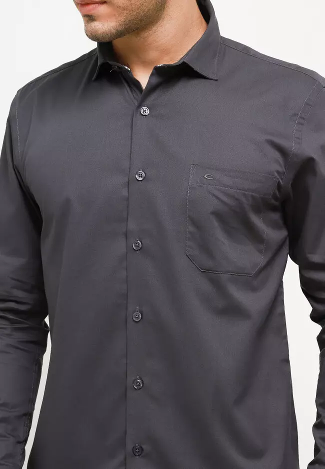 Kemeja Formal Slimfit