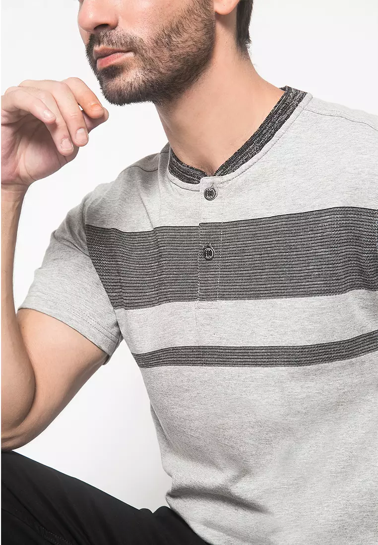 LGS - Kaos Casual Pria - Plaket - Block Abu - Abu - Regular Fit