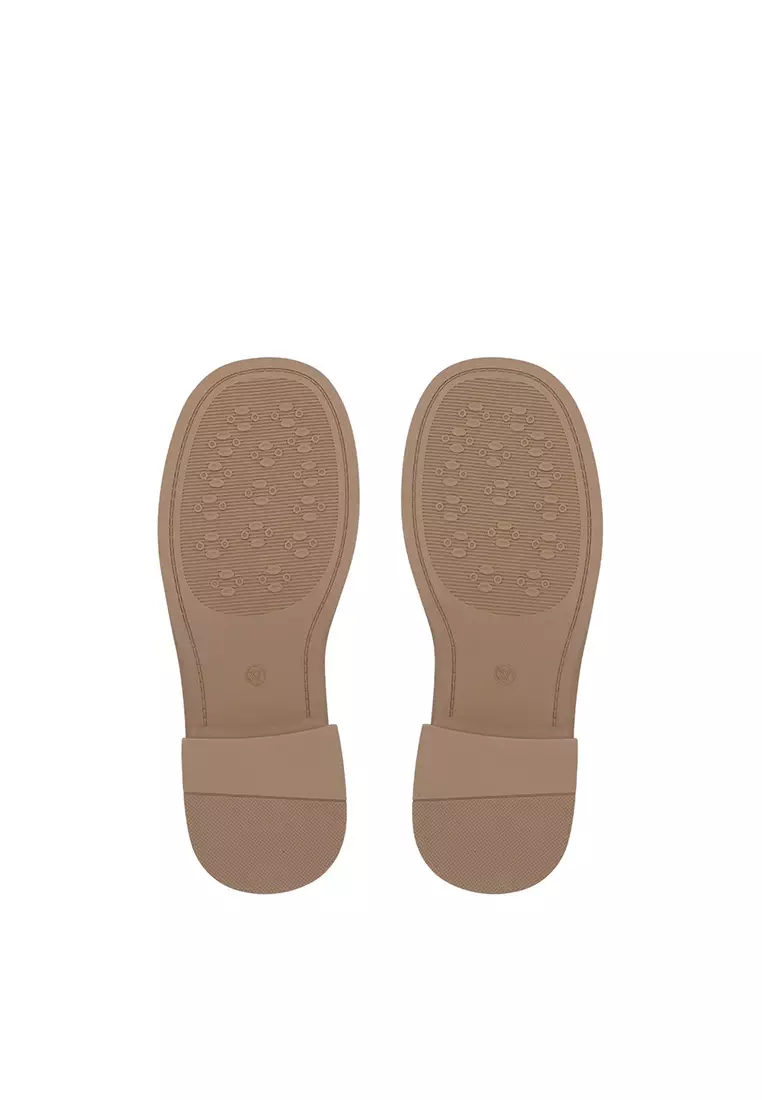 Beige Mod Line Loafers