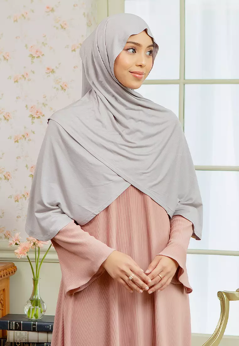 Heidy Oval Shawl in Grey (Lozy x Heidy)