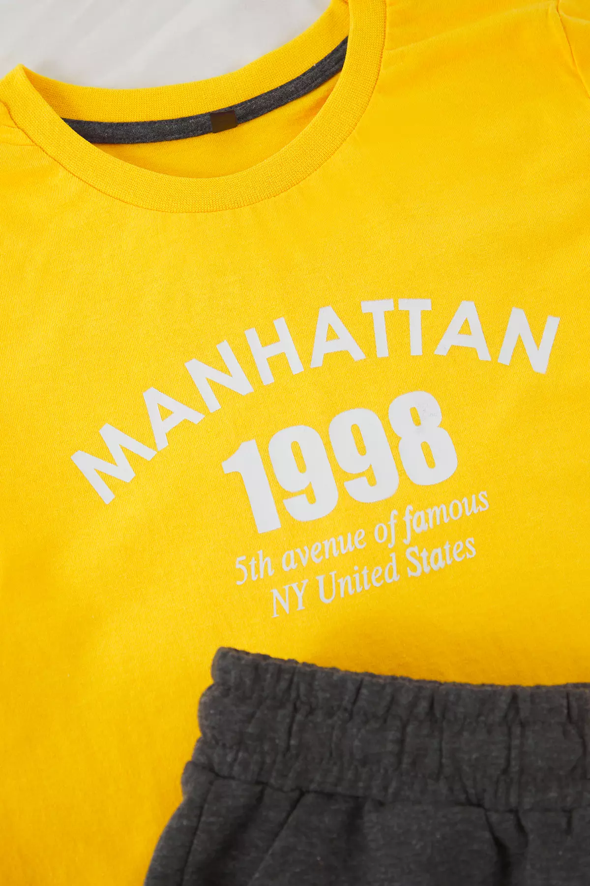 Yellow Male Child Cotton City Printed T-Shirt Shorts Knitted Bottom-Top Suit Tkdss25Au00028