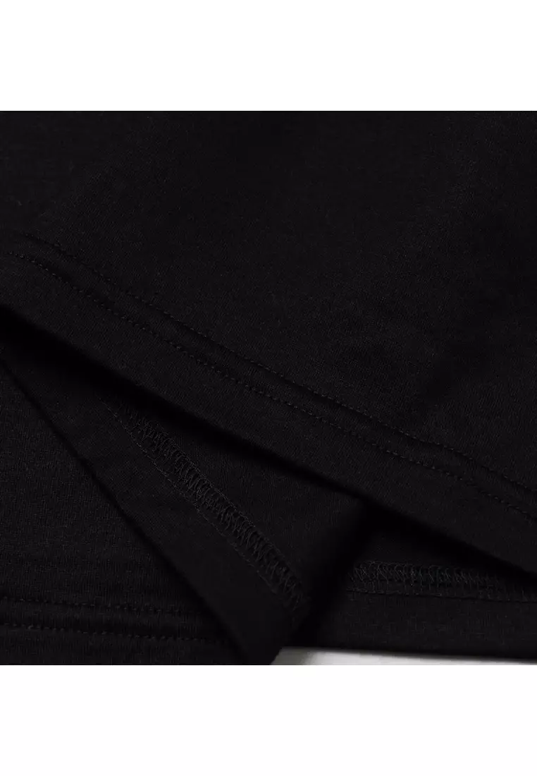 Women's Short Sleeved T-shirt in Black 81042541