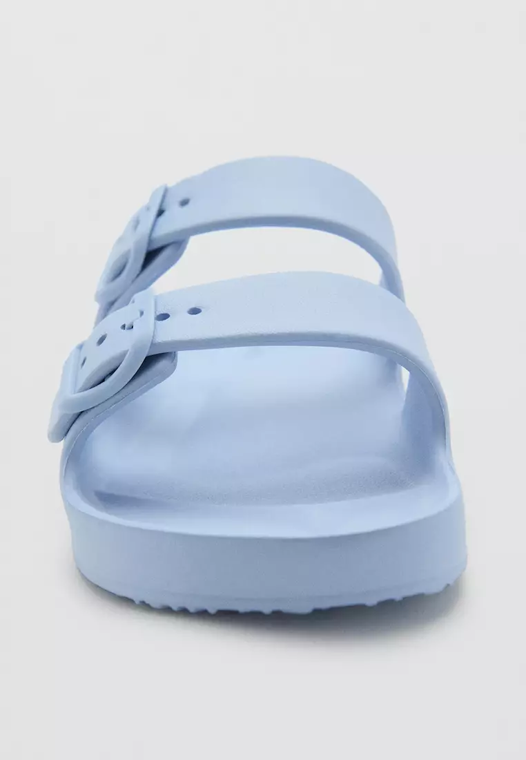 Buckles Flip Flops