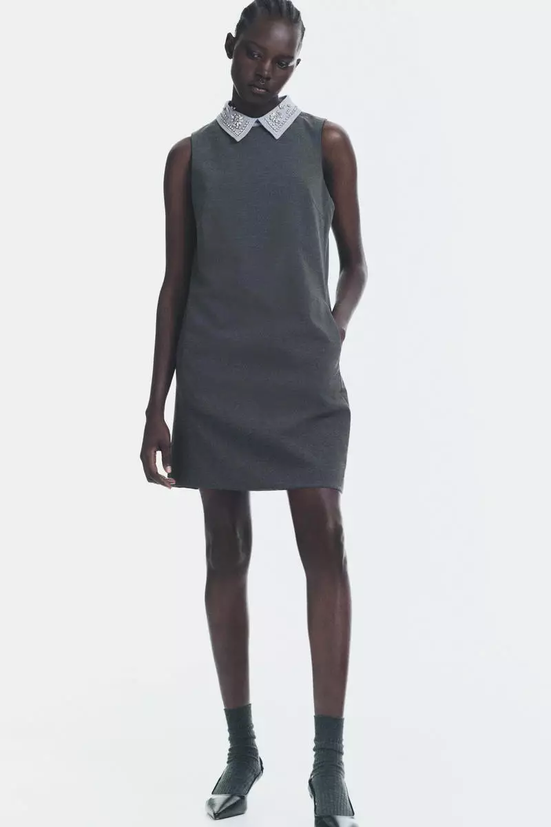 Embellished-collar A-line dress
