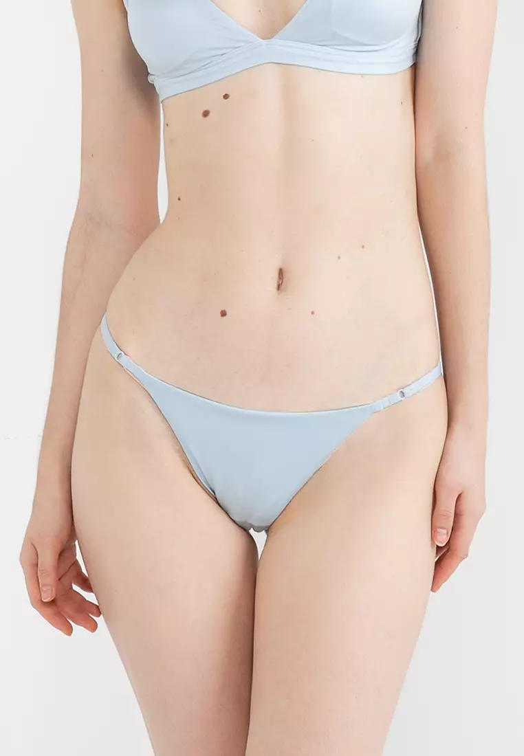 Calvin Klein Womens Light Blue XS Invisible Thong Panty