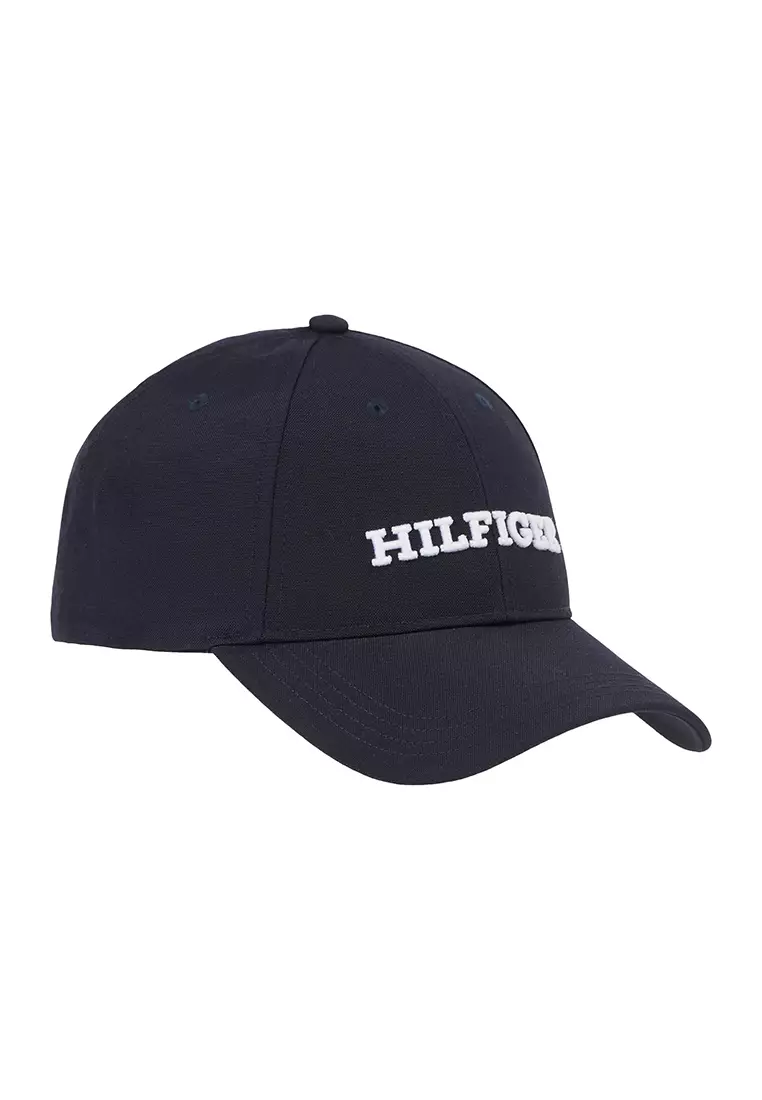 tommy hilfiger chappals