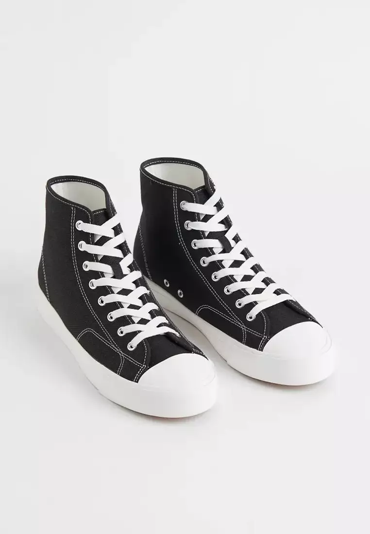 White canvas 2025 hi tops