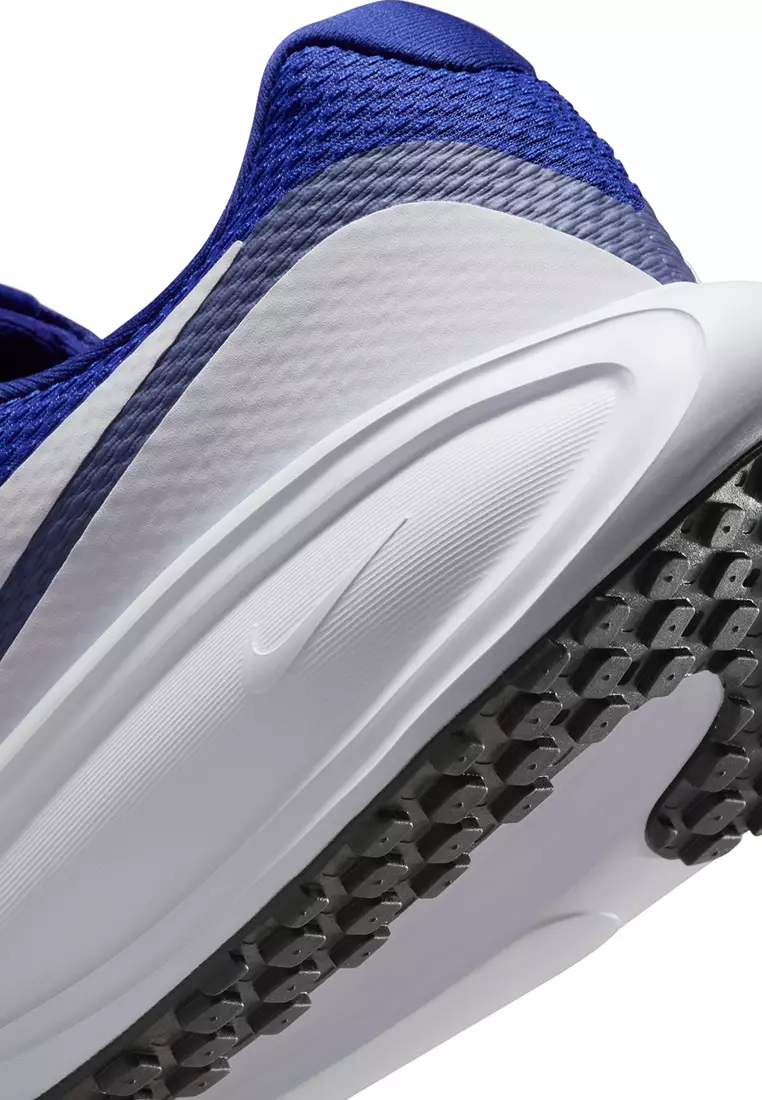 Revolution 8 Road Running Shoes